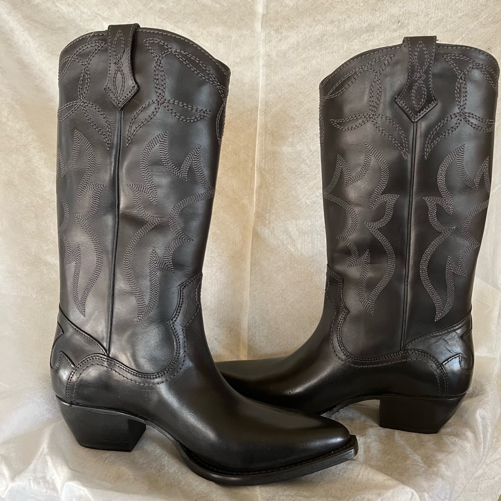 The Frye co. New Shane Black Leather Women’s Cowboy Boots